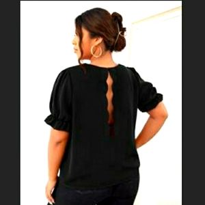 NEW Shein key hole shirt